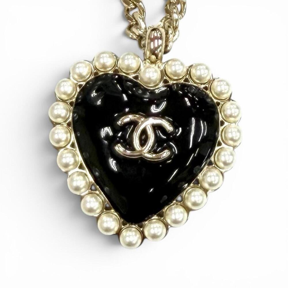 CHANEL Black Pearl Logo Necklace